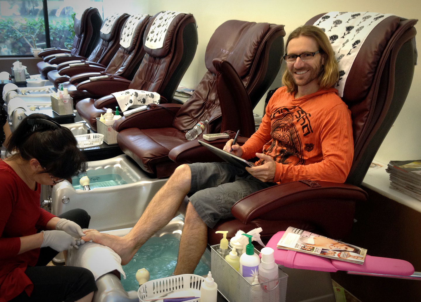 Naomi convinced me to get my first pedicure, so I brought along my Wacom Cintiq Companion.
