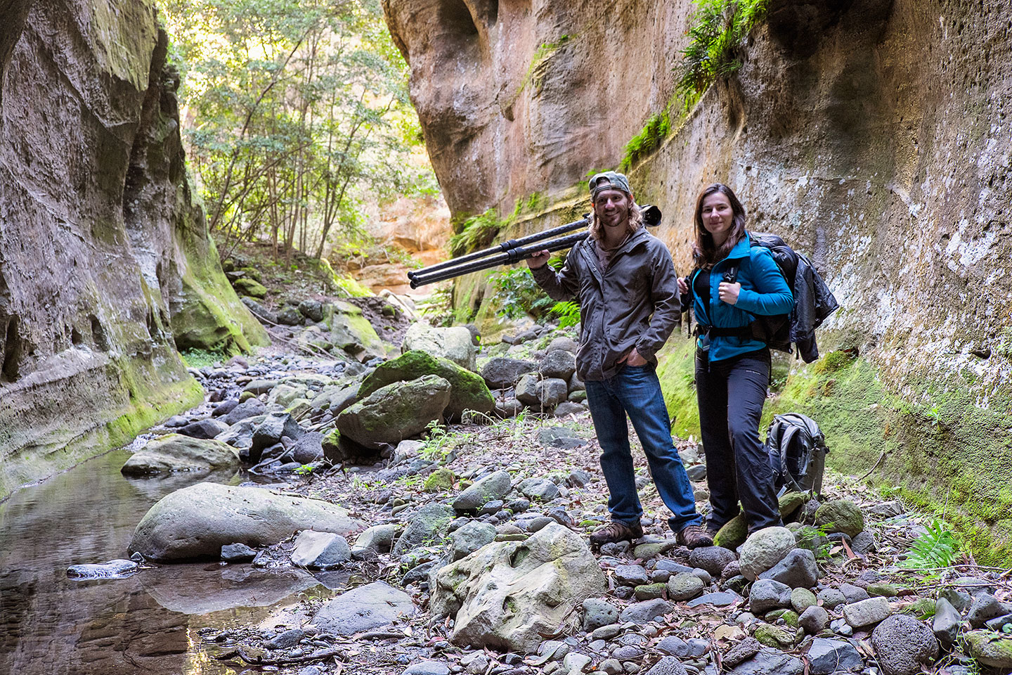 Naomi and Elia during a 16k hike in the Carnarvon Gorge